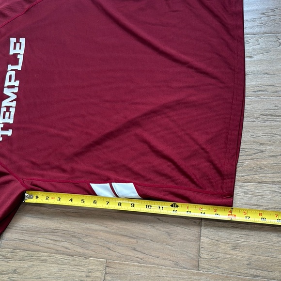 Under Armour Red and White Athletic Jerseys - Picture 8 of 10